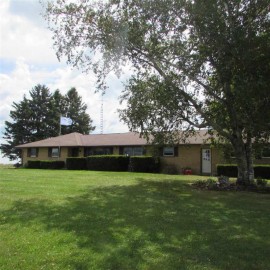 6807 Irish Hollow Rd, Potosi, WI 53813