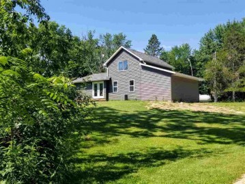 N2763 W Pine Hill Rd, Manchester, WI 54615