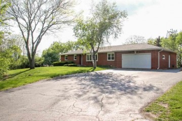 6053 Templeton Dr, Westport, WI 53597