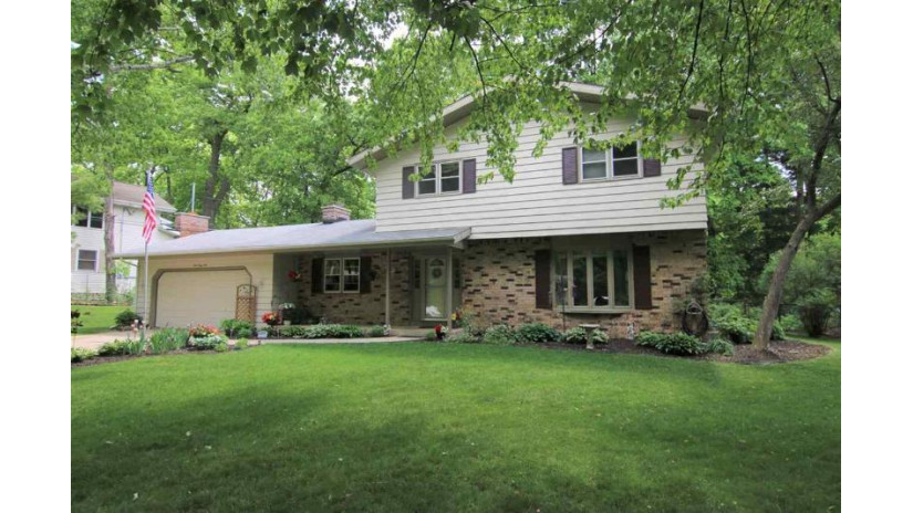 541 Shady Wood Way Madison, WI 53714 by First Weber Inc $365,000