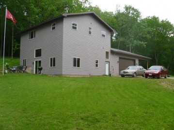 28180 Kipper Ave, Clifton, WI 54670