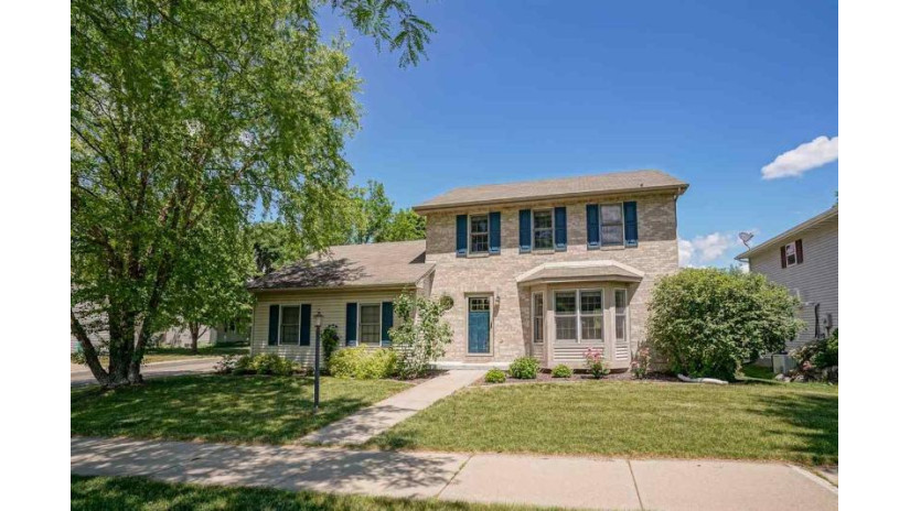 6402 Pizarro Cir Madison, WI 53719 by Great Rock Realty Llc $339,900