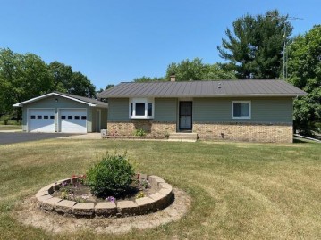 412 S Oakwood St, Oakdale, WI 54660