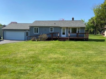 440 7th Ave, Clear Lake, WI 54005