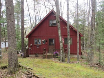 14443 River Rd, Mountain, WI 54149