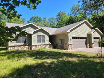 10886 Bosshard Circle Rd, Arbor Vitae, WI 54568