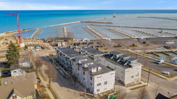 303 E Pier St, Port Washington, WI 53074