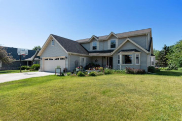 539 Braatz Dr, Kewaskum, WI 53040-9181