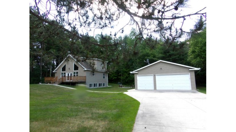 N10929 Alfs Ln Stephenson, WI 54114 by Black Diamond Realty LLC $319,900