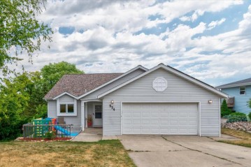 534 Franzen St, Random Lake, WI 53075-1789