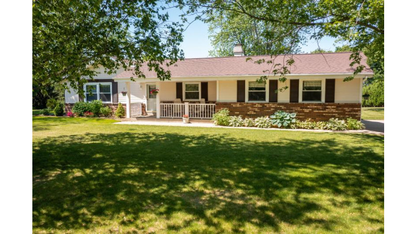 6763 Pheasant Run Rd Hartford, WI 53027 by RE/MAX Insight $319,000