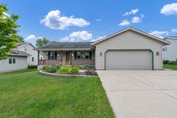 459 Reagan Rd, Kewaskum, WI 53040-8913