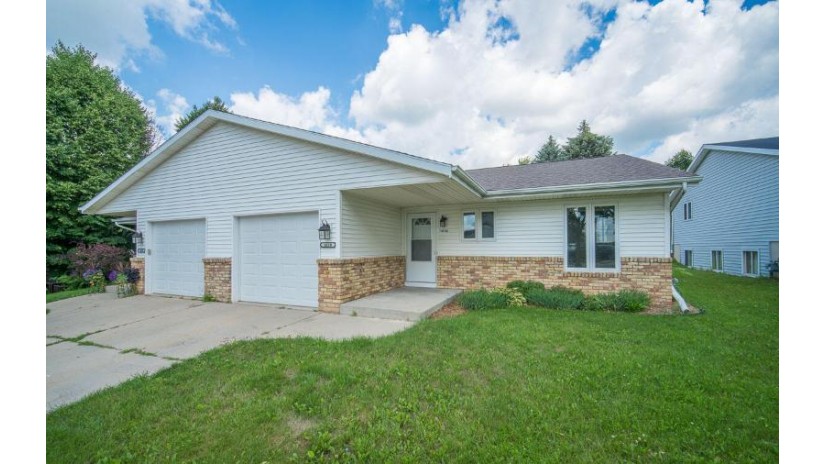 1610 Hans St West Bend, WI 53090 by Boss Realty, LLC $224,900
