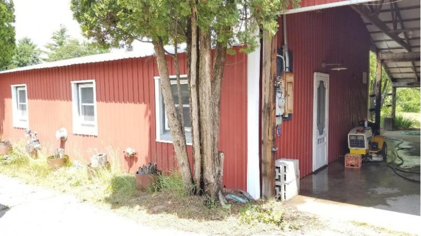 11995 State Highway 21 Angelo, WI 54656 by Coldwell Banker River Valley, REALTORS $115,000