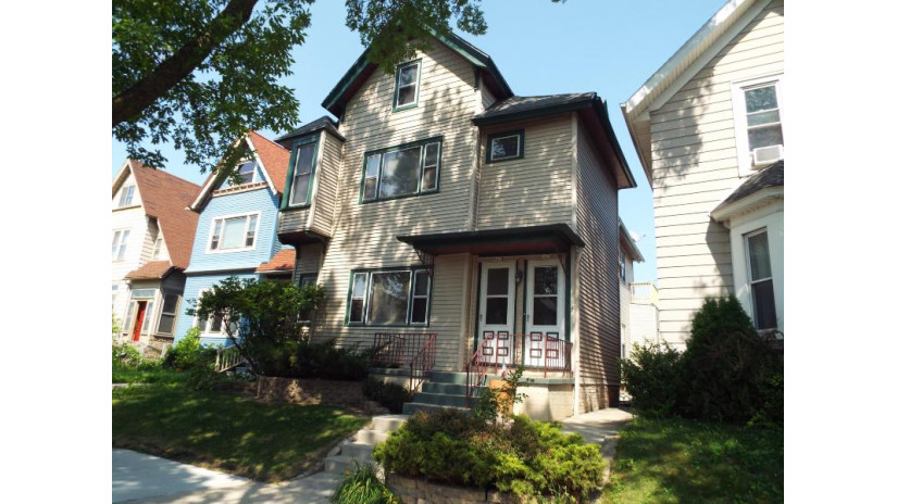 1674 N Cass St 1676 Milwaukee, WI 53202 by Metro Milwaukee Realty $359,900