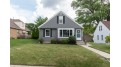 2840 N 89th St Milwaukee, WI 53222 by Shorewest Realtors $209,900