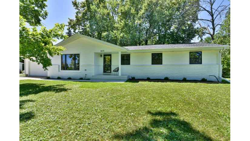 9575 S Nicholson Rd Oak Creek, WI 53154 by Firefly Real Estate, LLC $339,900