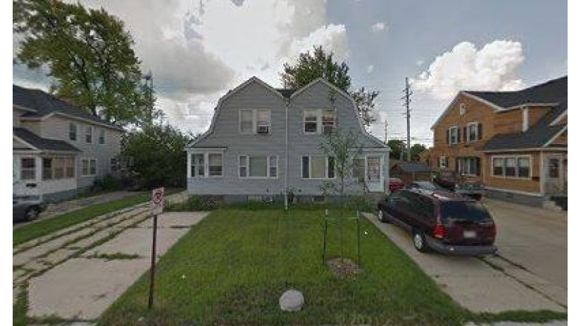 3271 Republic Ave 3273 Racine, WI 53405 by Coldwell Banker Realty -Racine/Kenosha Office $115,000