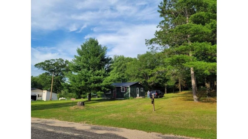 N12082 Holly Rd Athelstane, WI 54104 by Heritage Real Estate $48,500