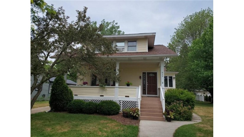 611 Tyler Street Black River Falls, WI 54615 by Cb River Valley Realty/Brf $174,900