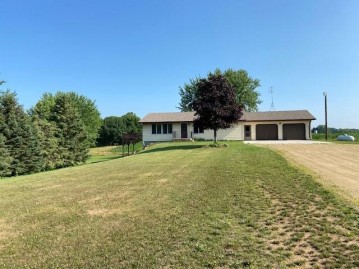 3092 County Road Q, Clear Lake, WI 54005