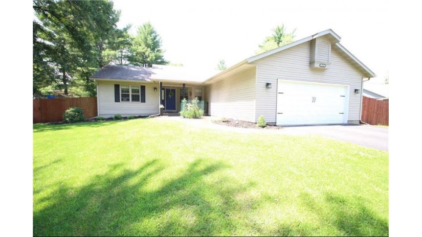 3506 Ervin Street Eau Claire, WI 54703 by Cb Brenizer/Eau Claire $325,000