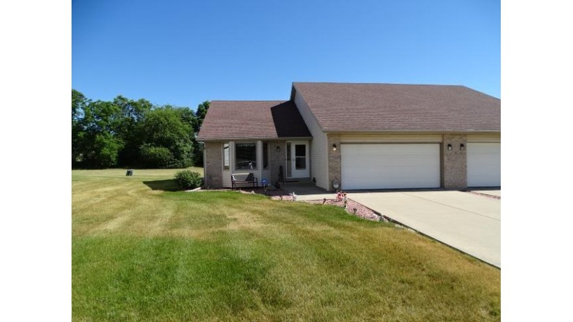 2206 Hillside Court Freeport, IL 61032 by Preferred Real Estate Of Illinois $164,900