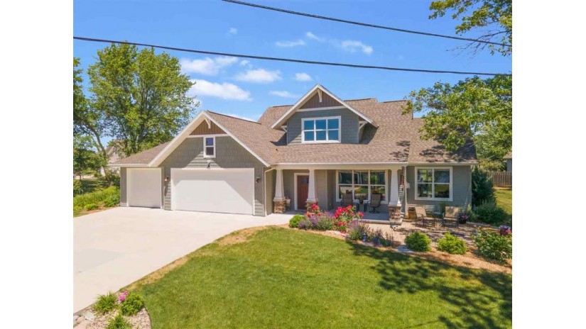 N7618 Lower Cliff Road Sherwood, WI 54169 by Expert Real Estate Partners, Llc $540,000
