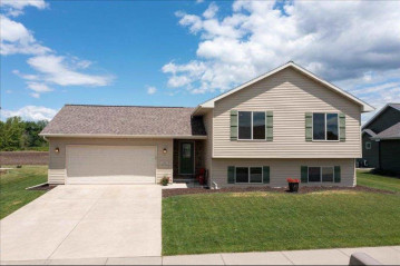 1941 Justin Drive, Omro, WI 54963