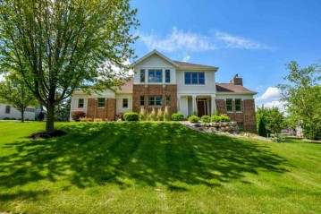 736 Swallowtail Dr, Madison, WI 53717