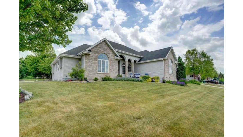 6322 Templeton Terr Burke, WI 53590 by First Weber Inc $599,000