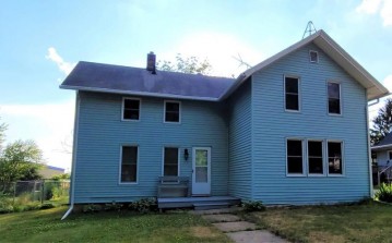 303 N Main St, Orfordville, WI 53576