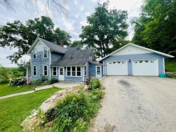 712 Prospect St, Blanchardville, WI 53516