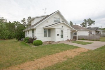 514 N Jackson St, Cuba City, WI 53807