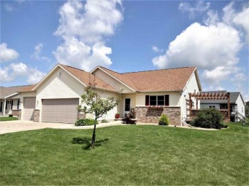 109 Shawn Ave, Arlington, WI 53911