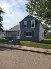 405 Spencer St, Woodman, WI 53827