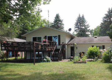 103 Bayview Ct, Montello, WI 53949-9132