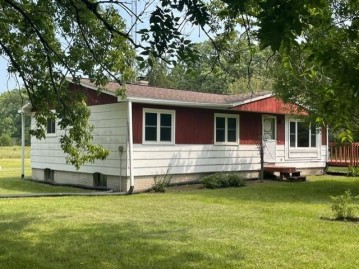 1170 County Road K, Dell Prairie, WI 53965