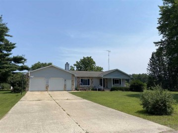 N7658 8th Ave, Clearfield, WI 53950