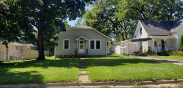 907 Capital St, Wisconsin Dells, WI 53965