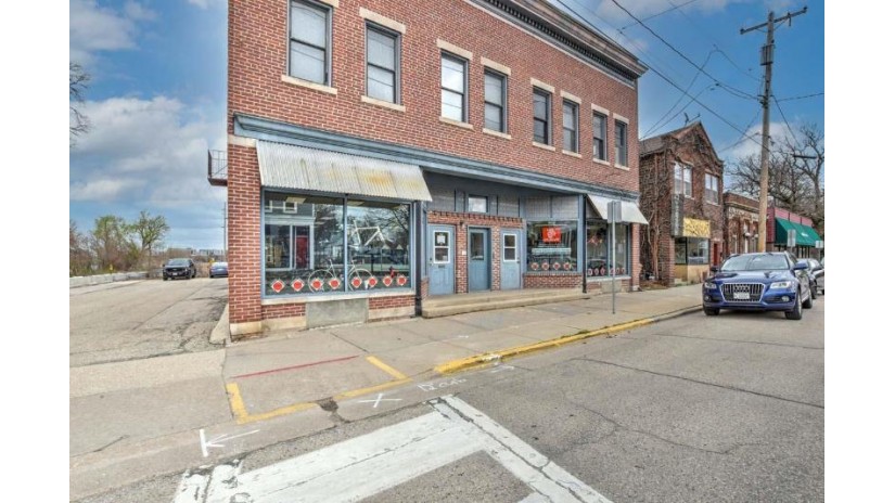 336-338 W Lakeside St Madison, WI 53715 by The Hub Realty $1,380,000