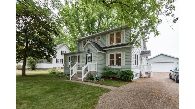 205 North St Deer Park, WI 54007 by Edina Realty, Inc. $200,000