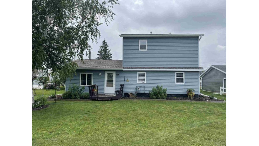 103 West Mill Street Spencer, WI 54479 by Nexthome Hub City $129,900