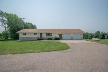 W15353 Linke Road, Tigerton, WI 54486