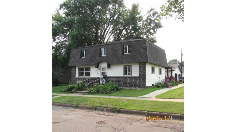 610 Chippewa Street Merrill, WI 54452 by Coldwell Banker Action $134,500