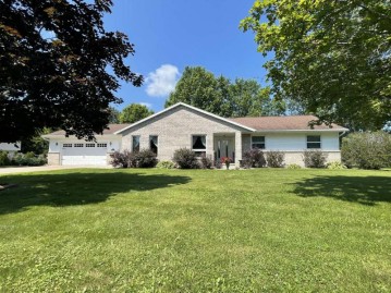 740 Deresch St, Antigo, WI 54409