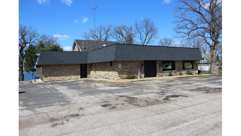 1725 South Shore Dr Delavan, WI 53115 by Keefe Real Estate, Inc. $3,100,000