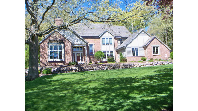 W303N3211 Timber Hill Ct Delafield, WI 53072 by T3 Realty, LLC $745,000