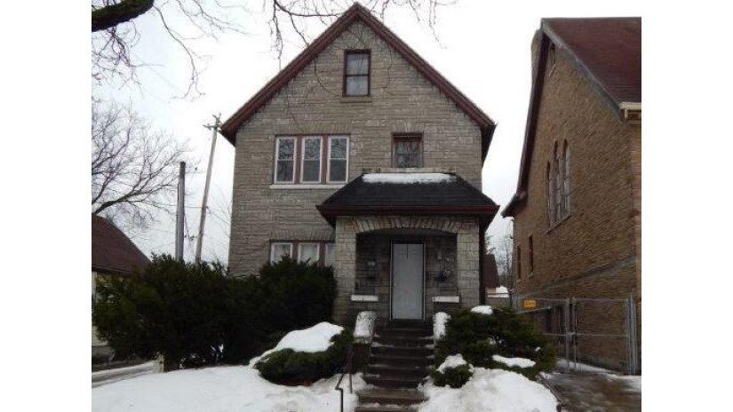 117 E Chambers St 117A Milwaukee, WI 53212 by Root River Realty $89,900