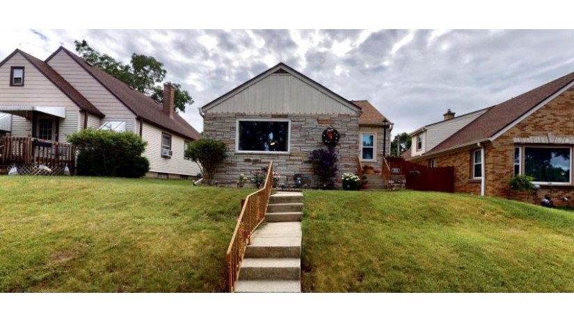 2933 S 46th St Milwaukee, WI 53219 by NextHome My Way $194,990